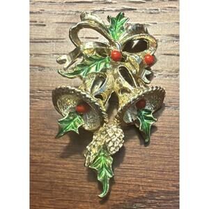 Vintage Gerry's Signed Bells Holly Gold Tone Brooch Pin Rhinestones Bow Holiday